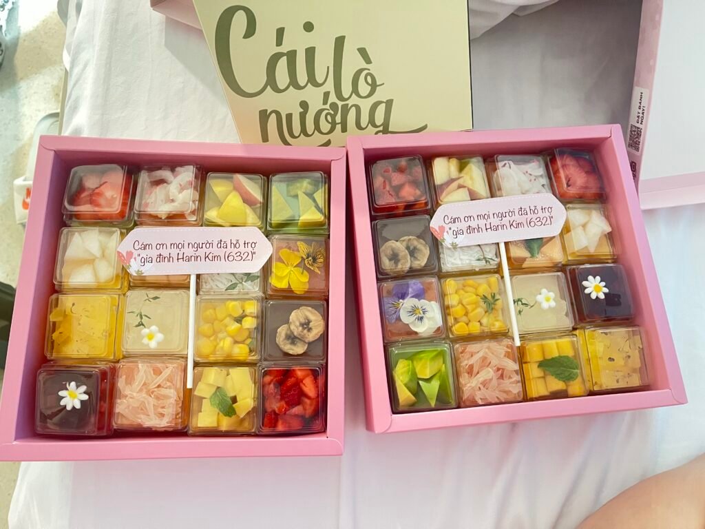 Bánh cảm ơn các cô điều dưỡng trước khi xuất viện